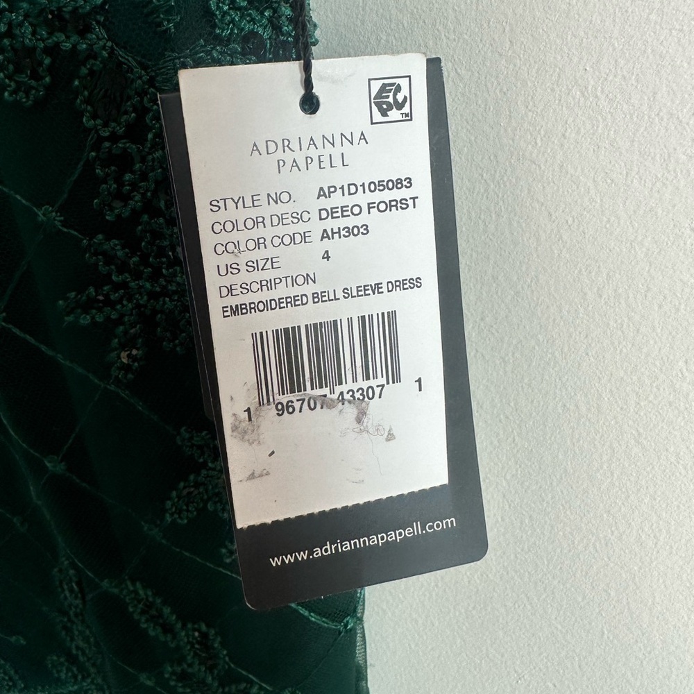 NWT Adrianna Papell Forest Green Embroidered Lace Ruffle Sleeve Dress Size 4 - Picture 9 of 9